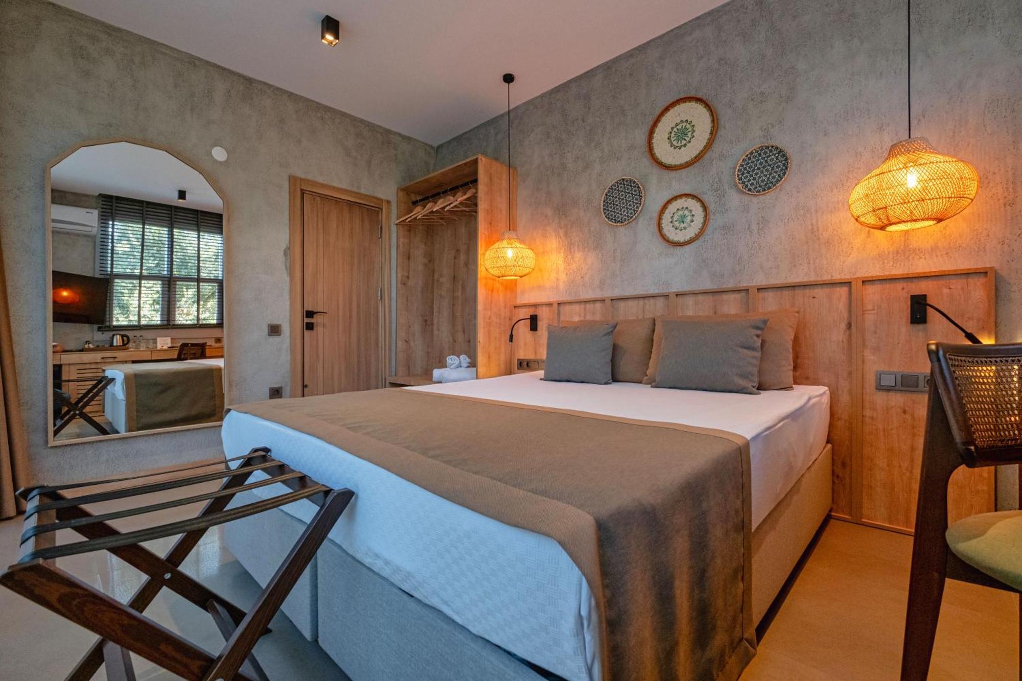 Route Hotel Kaleici - Adult Only Antalya Kültér fotó