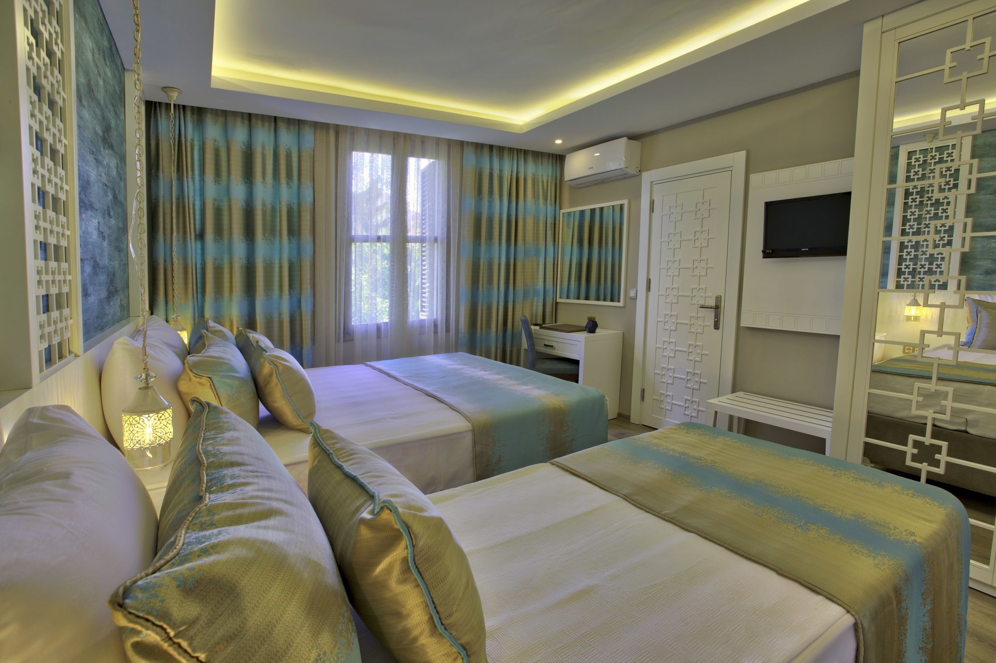 Route Hotel Kaleici - Adult Only Antalya Kültér fotó